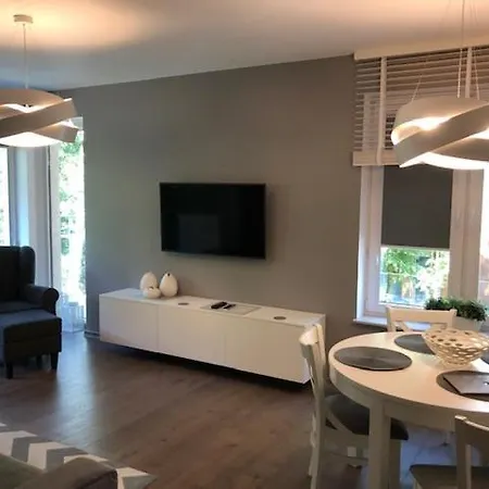 Dp Apartament Ii Polanki דירה *